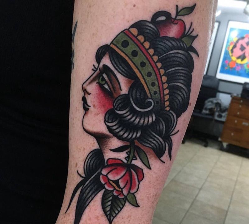 特价school纹身图片_成品欧美纹身图案