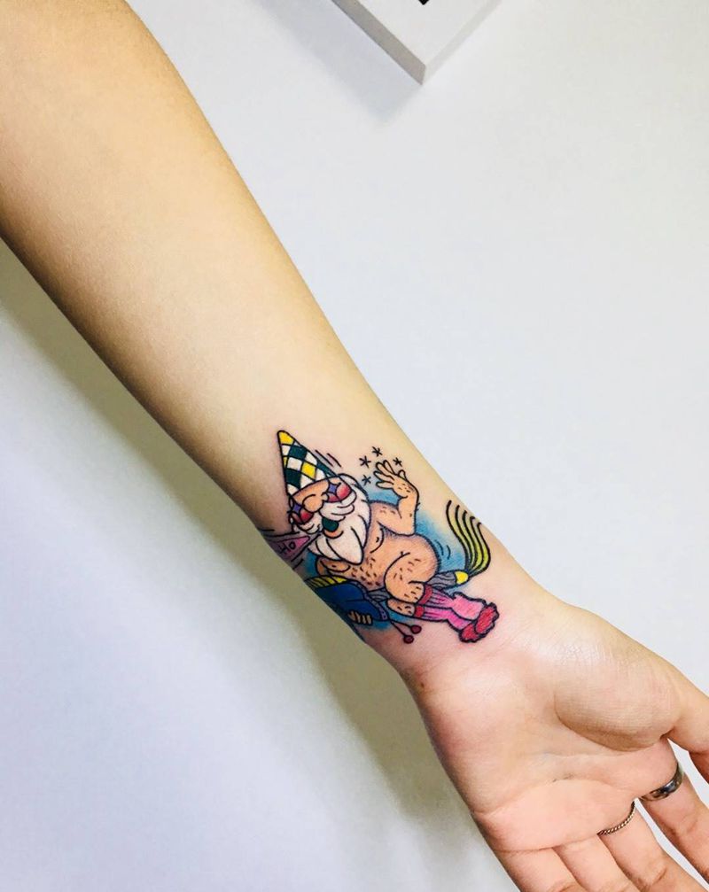 飞翔的小老头儿纹身图片_成品手臂手部欧美清新纹身图案