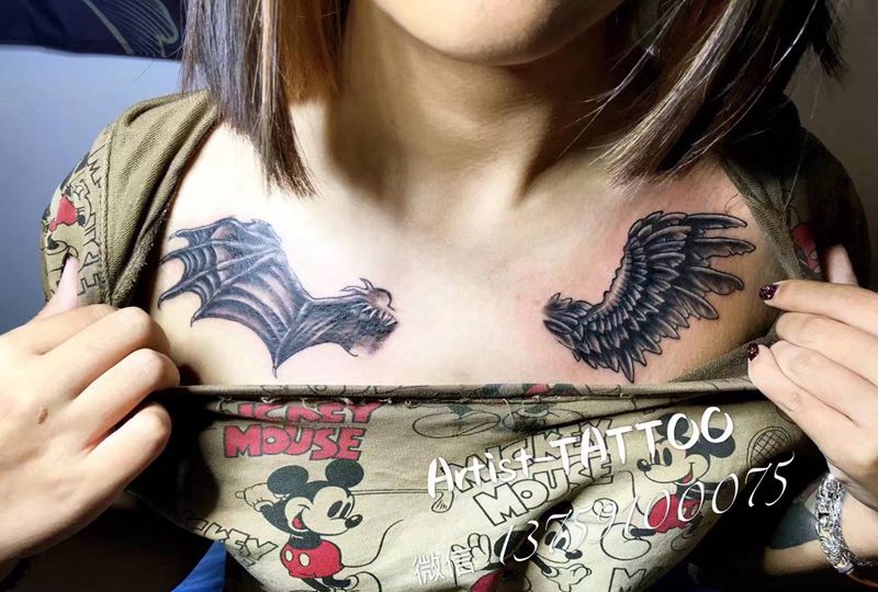 天使恶魔翅膀纹身图片_胸部New SchoolOld School纹身图案