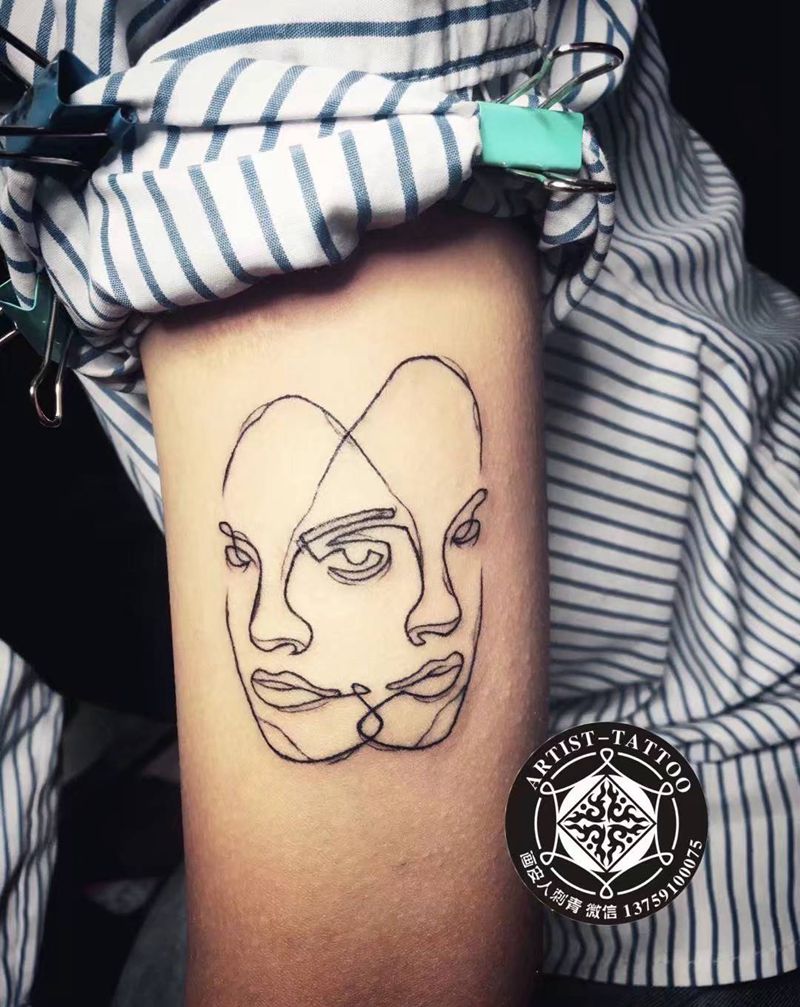 双面纹身图片_手臂几何纹身图案