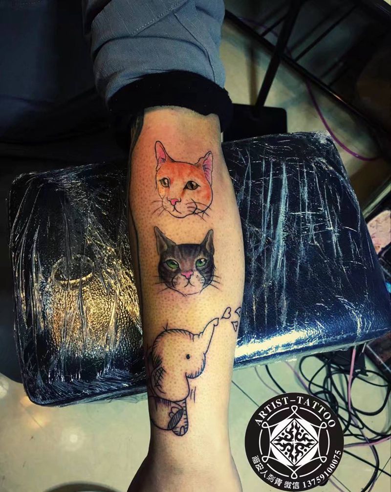 小象 猫头纹身图片_手部New SchoolOld School纹身图案