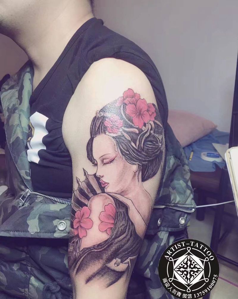 艺妓纹身图片_手部老传统新传统纹身图案