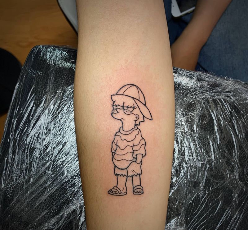 辛普森女款纹身图片_手部图腾New School纹身图案