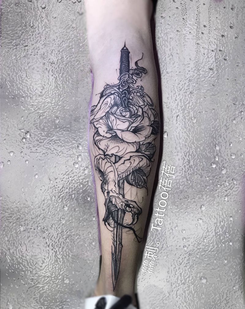 腿儿纹身图片_腿部纹身图案