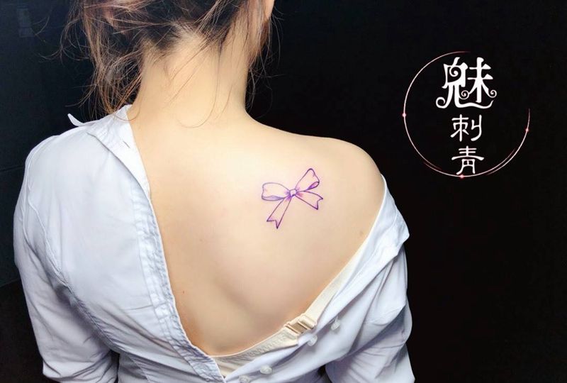 蝴蝶结纹身图片