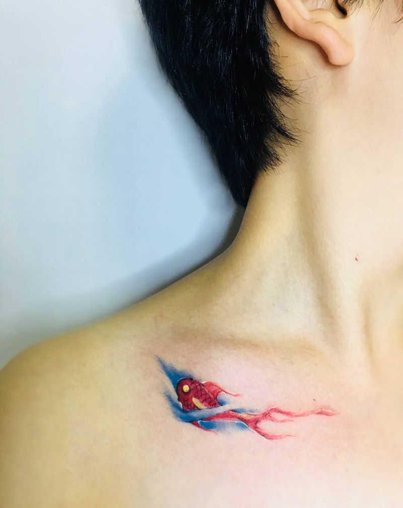 小鱼儿纹身图片_成品原创清新传统肩部胸部纹身图案