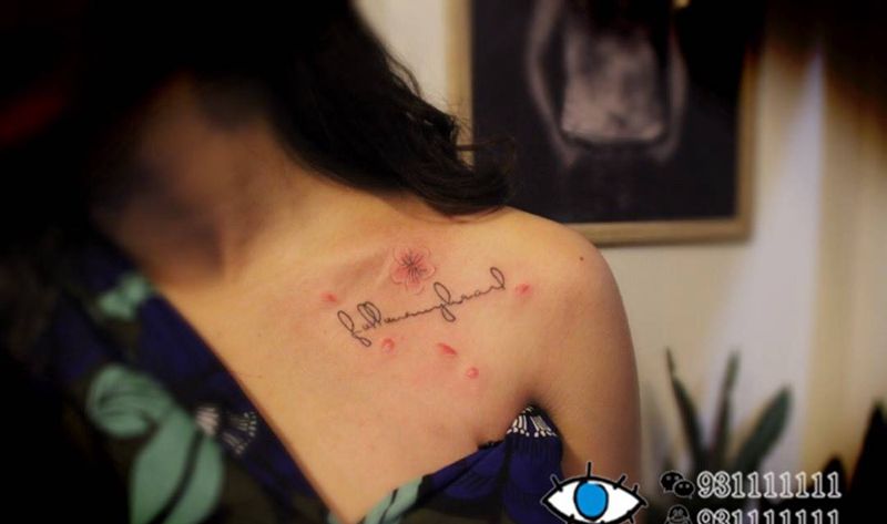 锁骨纹身纹身图片