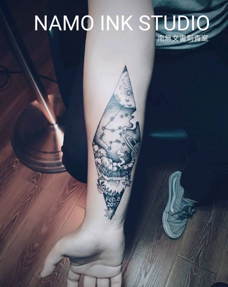 水瓶座纹身图片