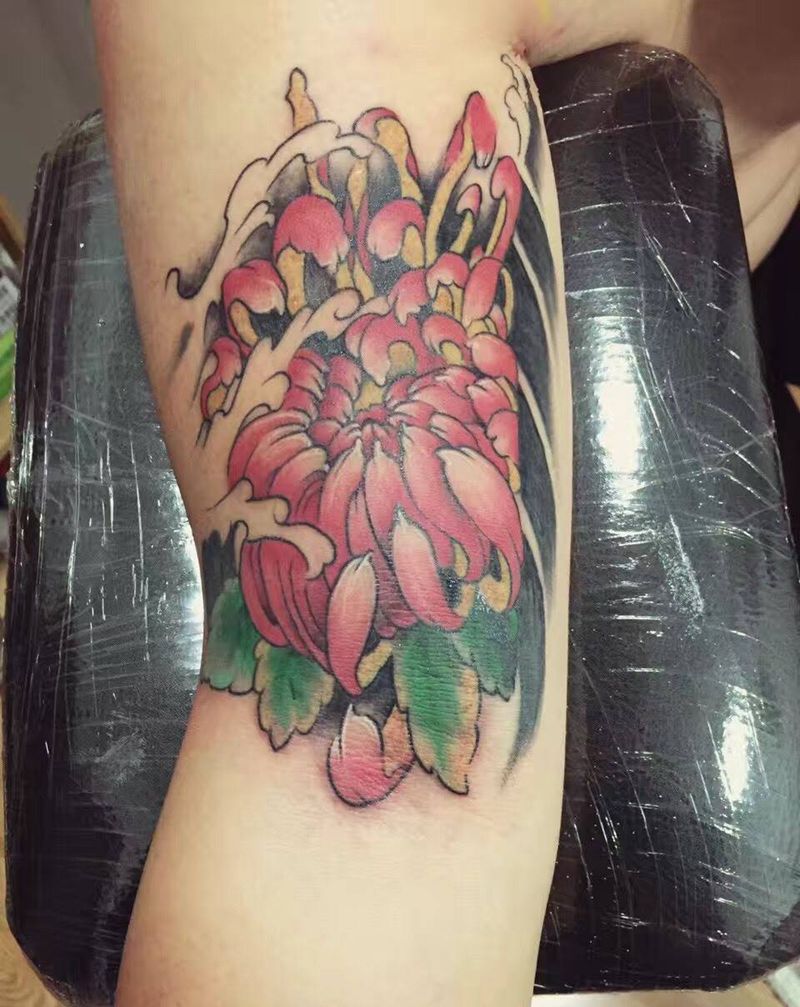 菊花纹身图片_成品手臂传统植物纹身图案