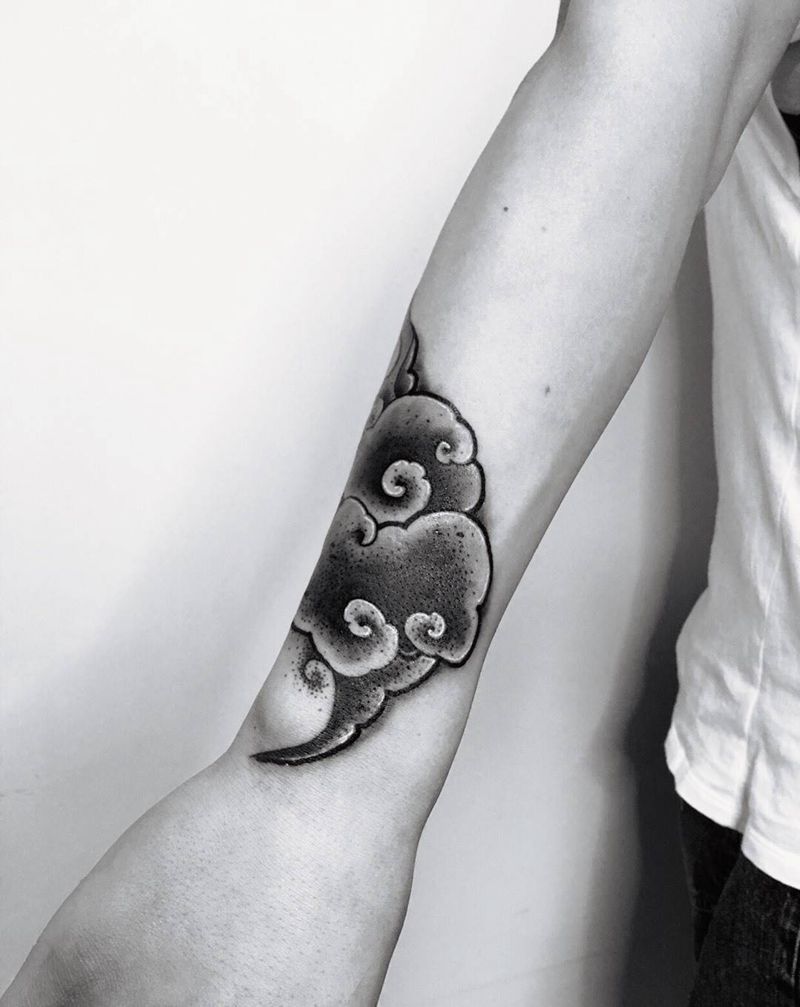 祥云纹身图片_成品纹身图案