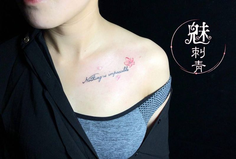 锁骨小清新纹身图片