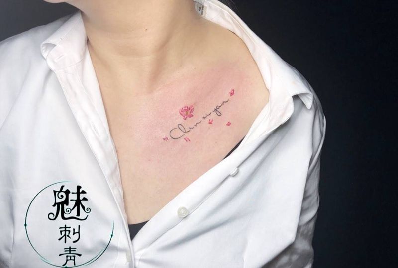 锁骨英文纹身图片