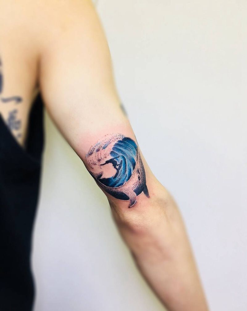 人。鲸纹身图片_成品手臂动物清新纹身图案