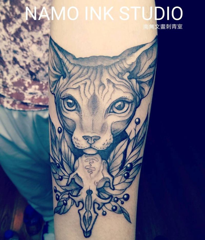 小臂猫咪纹身图片