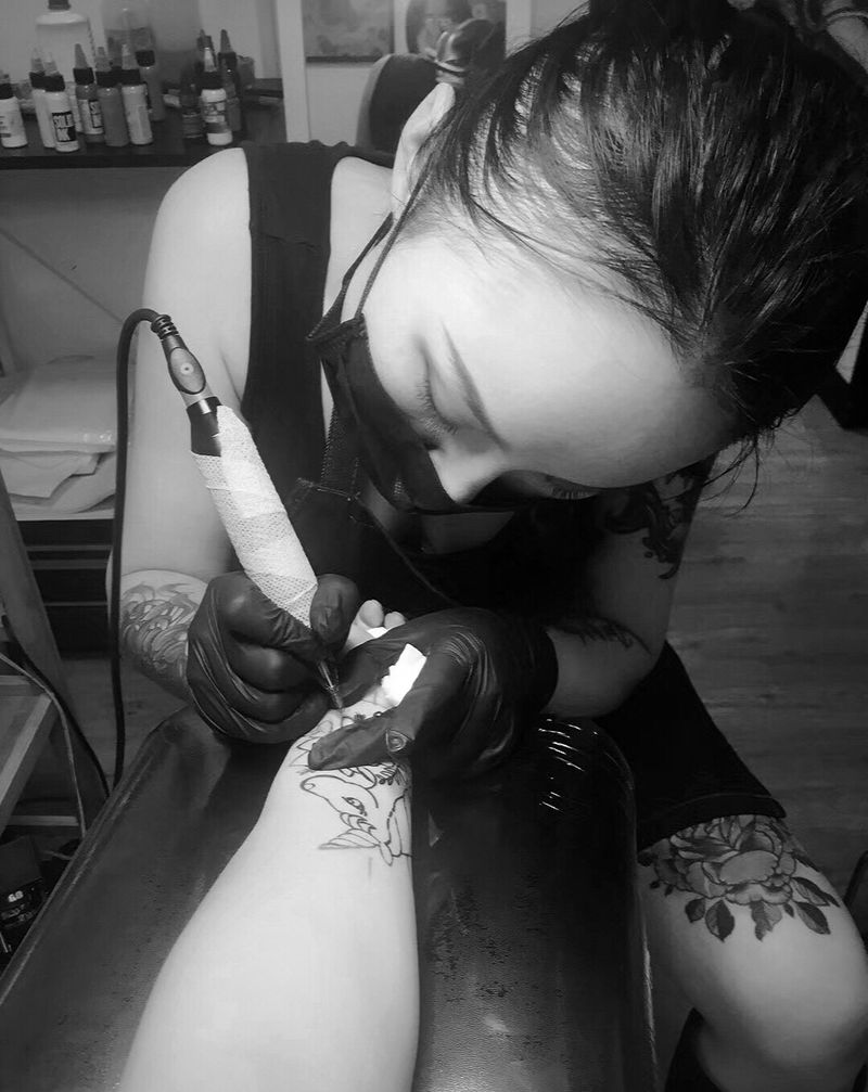 疤痕遮盖工作照纹身图片