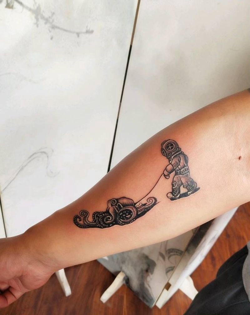 章鱼哥纹身图片_手臂新传统写实纹身图案