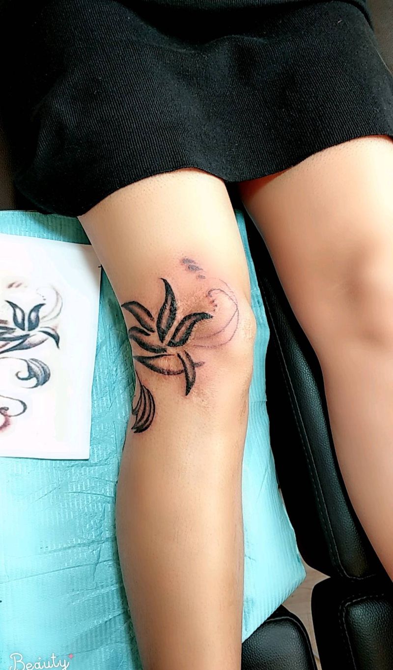 遮盖  伤疤纹身图片_脚部新传统纹身图案