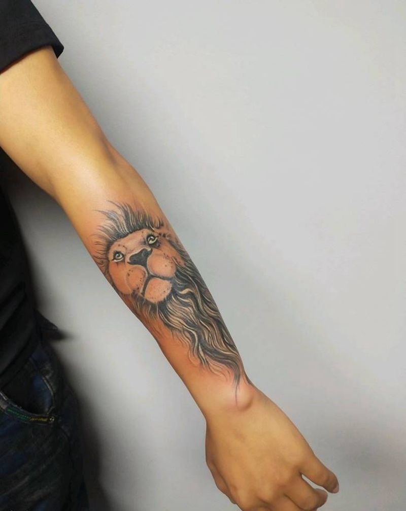 狮头纹身图片_手臂欧美写实纹身图案