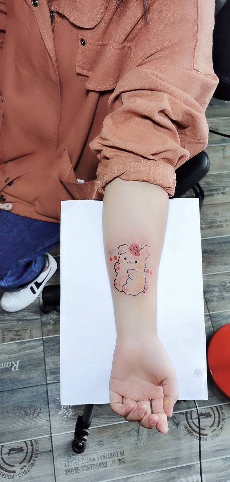 彩色 小熊纹身图片_手臂水彩纹身图案