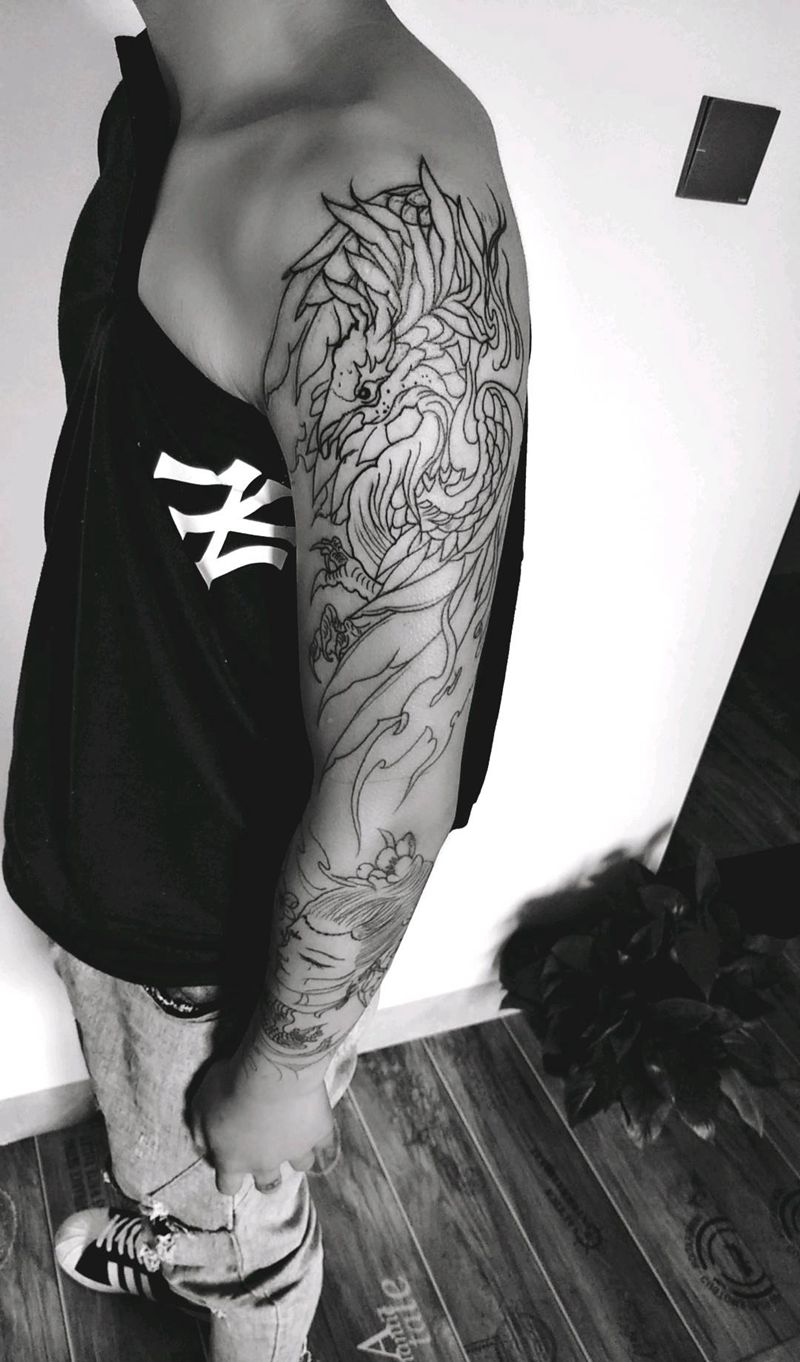 花臂 线条纹身图片_手臂新传统纹身图案