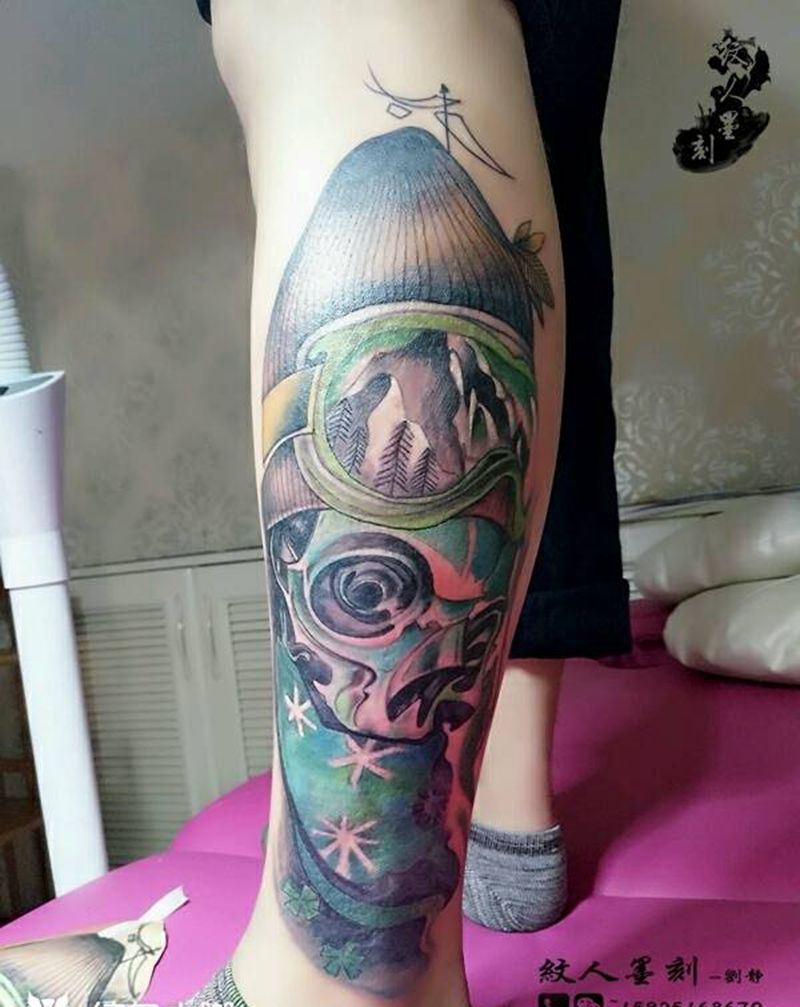 雪地骷髅纹身图片_腿部欧美遮盖昆明云南纹人墨刻成品纹身图案