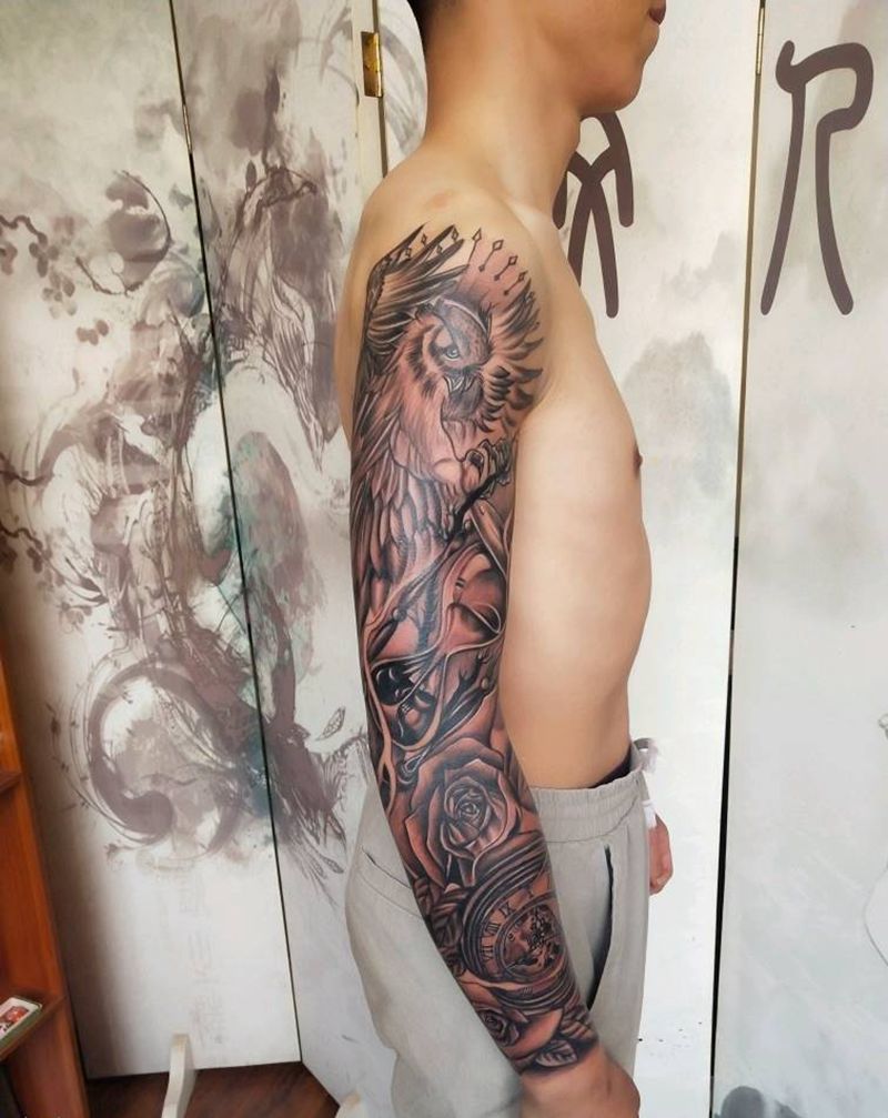 时间与猫纹身图片_手臂欧美写实原创设计纹身图案