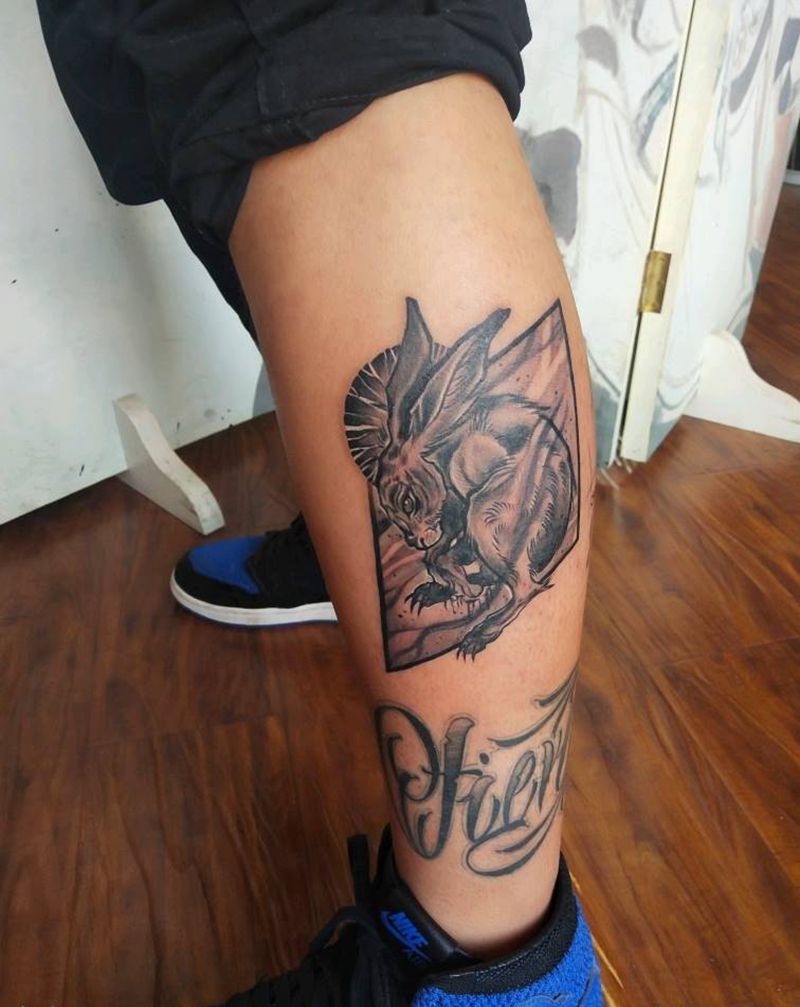 兔兔纹身图片_腿部欧美写实纹身图案