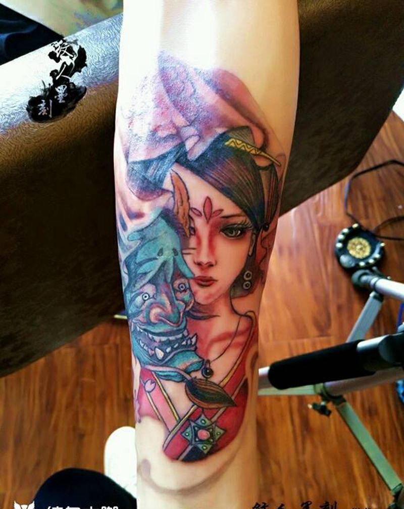 艺妓纹身图片_手臂传统人物鬼神昆明云南纹人墨刻成品纹身图案