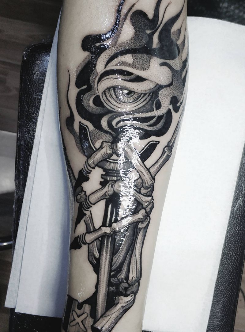 暗黑骷髅手纹身图片_手臂欧美写实纹身图案