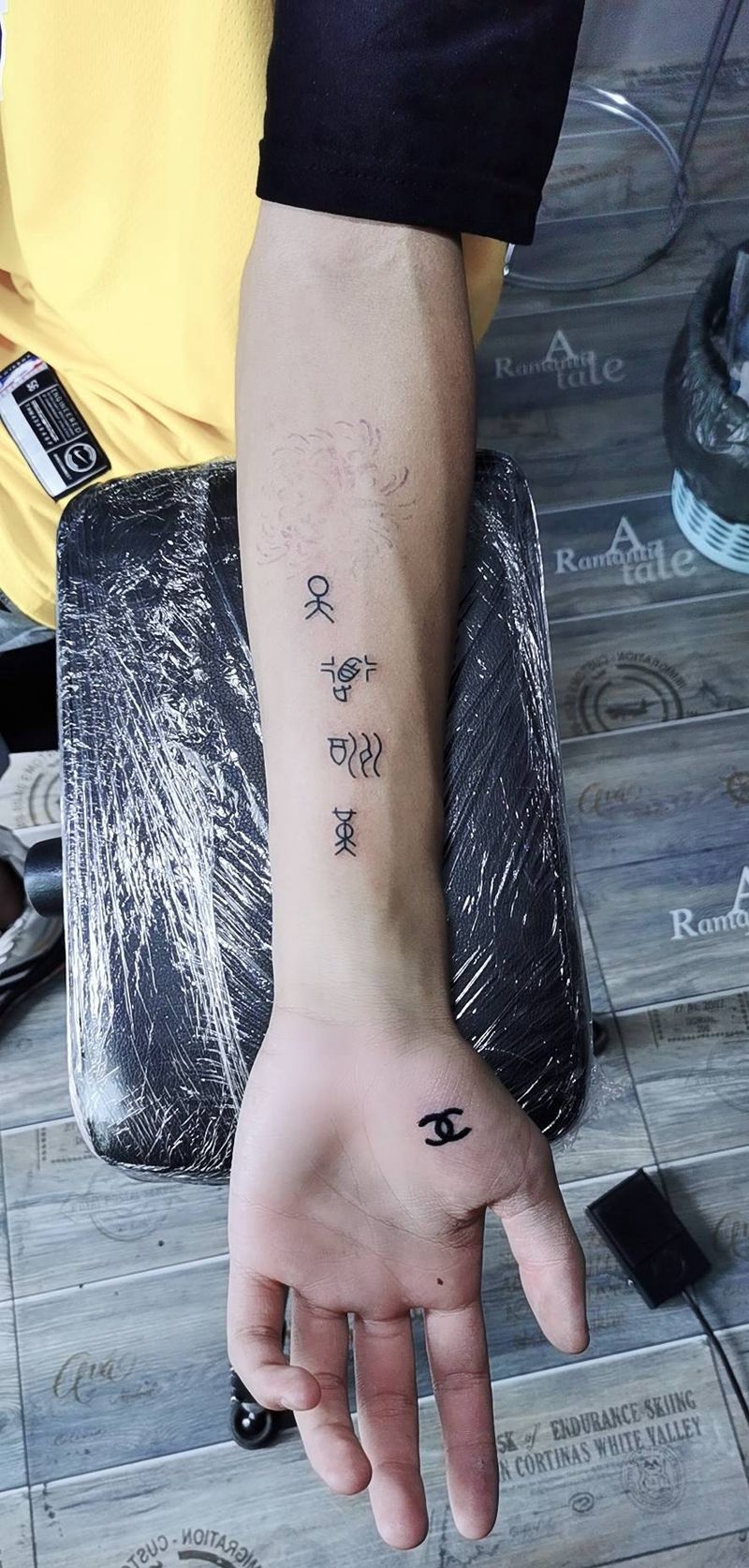 天 道 酬 勤  [纹身图片_手臂点刺纹身图案