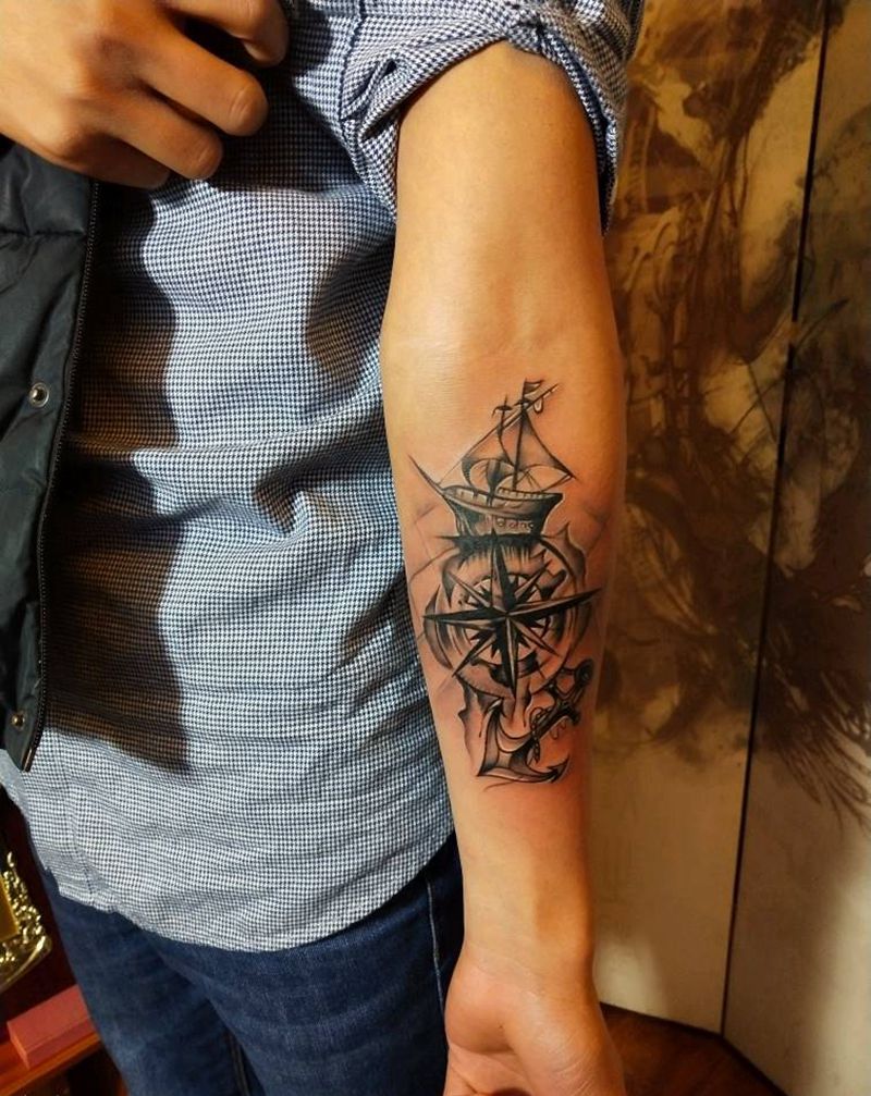 指南针纹身图片_手臂欧美写实纹身图案