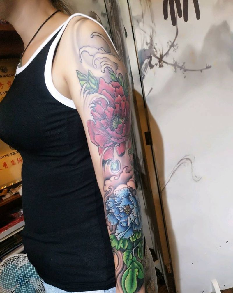 牡丹遮盖纹身图片_手臂传统植物原创昆明云南纹人墨刻遮盖成品纹身图案