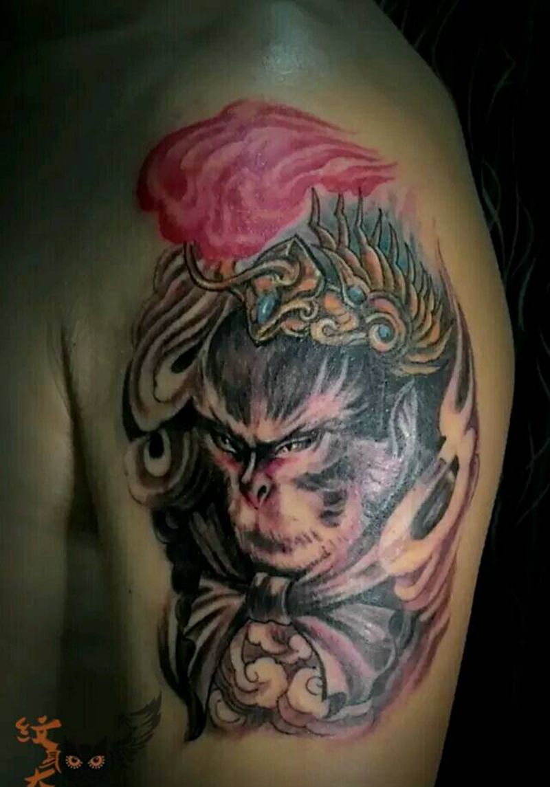 大圣纹身图片_肩部传统鬼神纹身图案