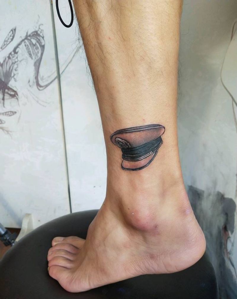 军魂纹身图片_脚部新传统写实纹身图案