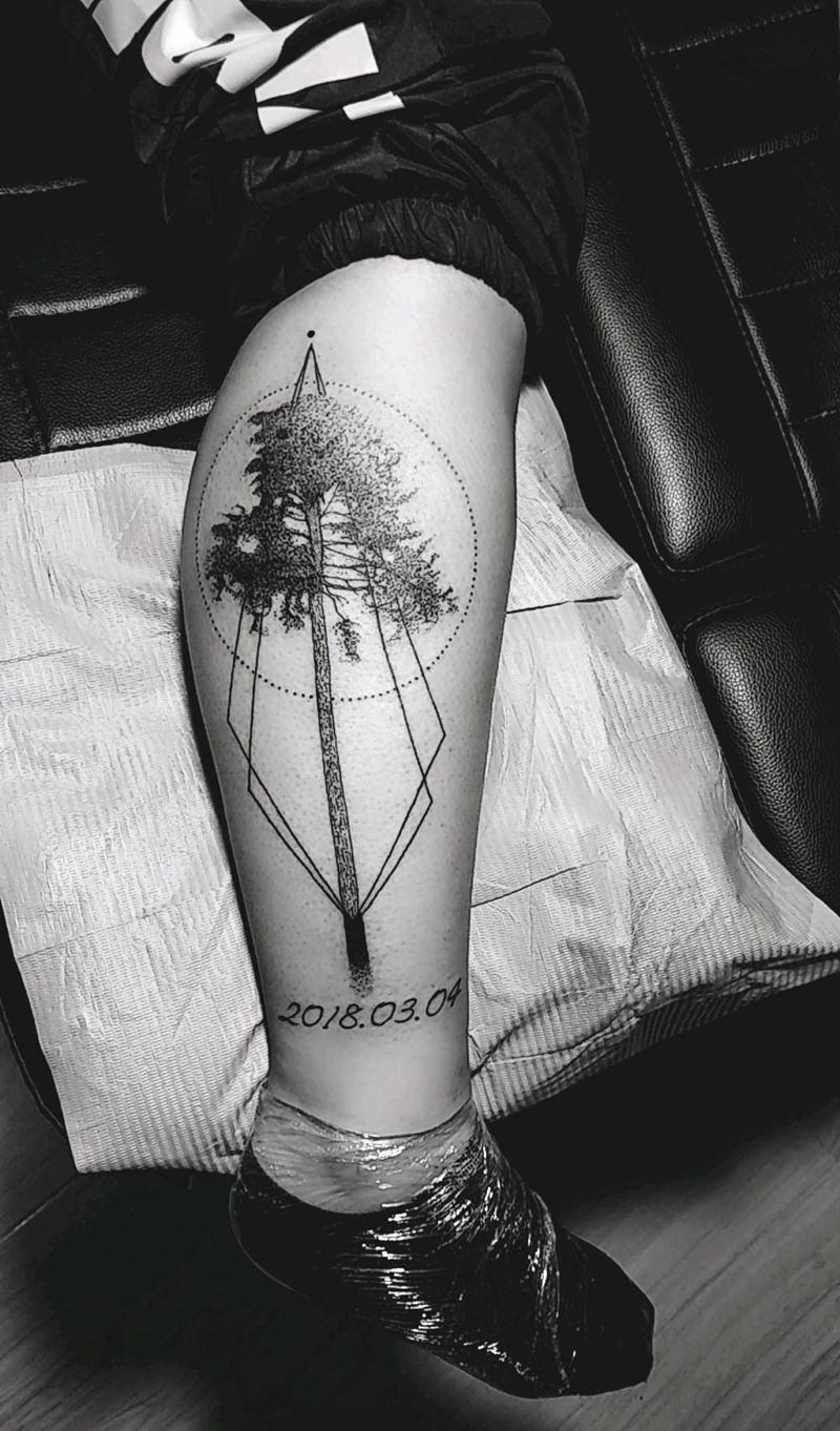 几何 树纹身图片_腿部几何点刺纹身图案