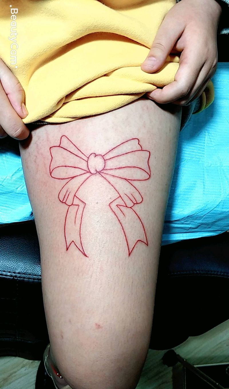 美腿纹身图片_腿部新传统纹身图案