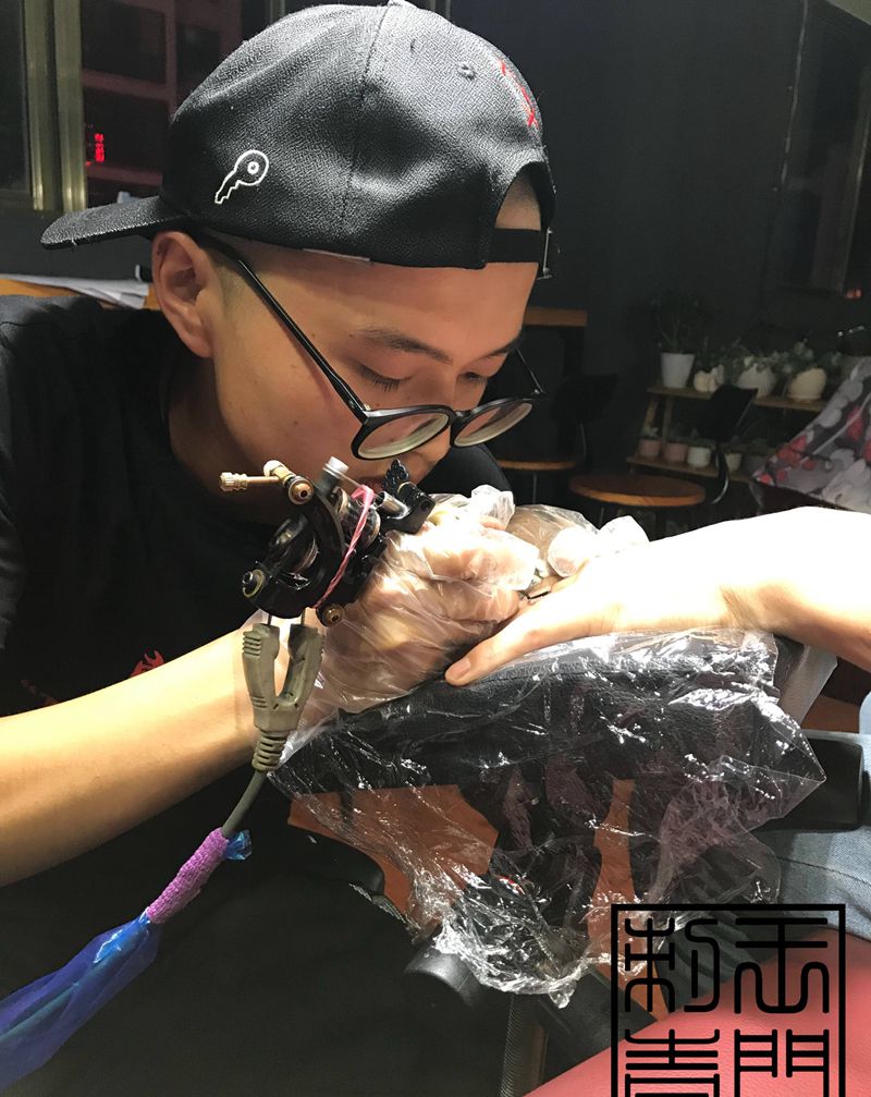 王门刺青师 张泽纹身图片