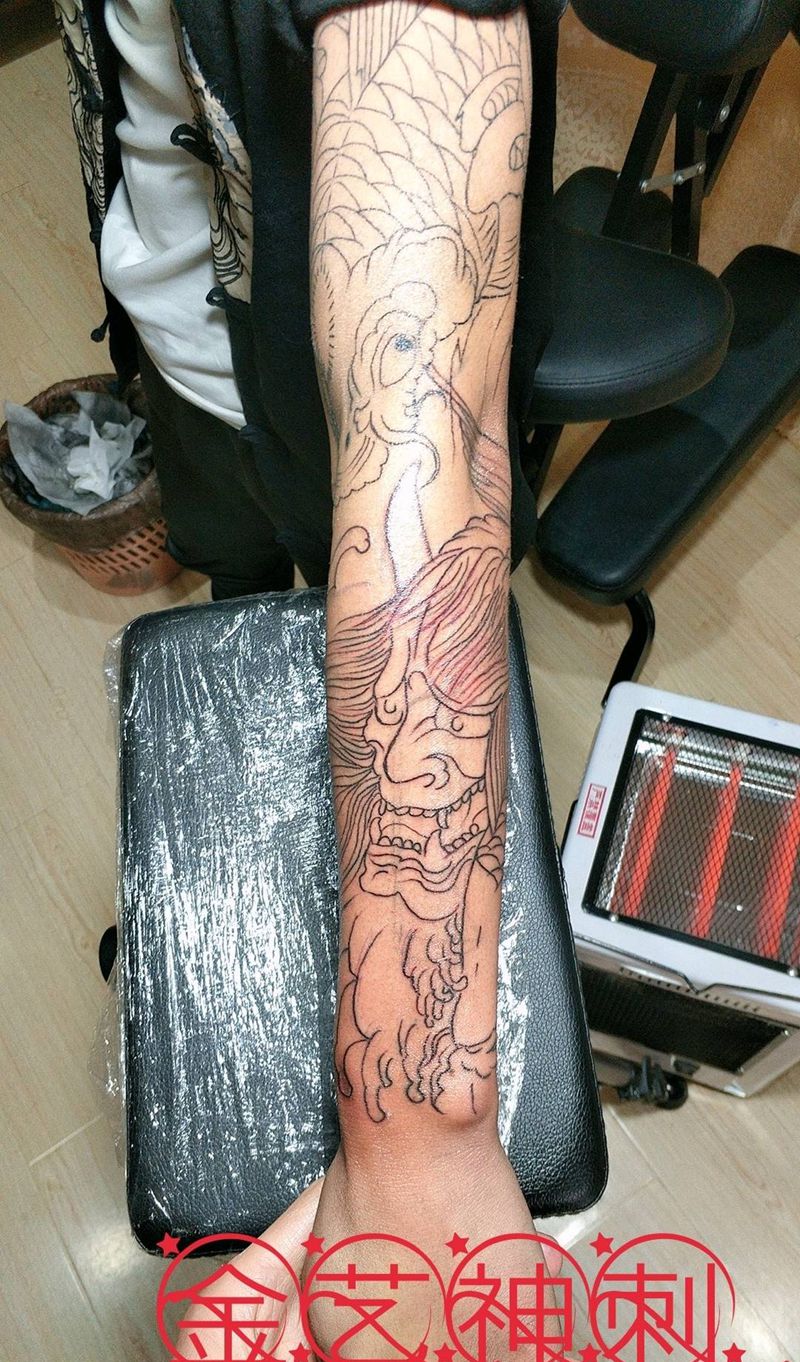 组合花臂线条纹身图片_手臂传统动物成品纹身图案