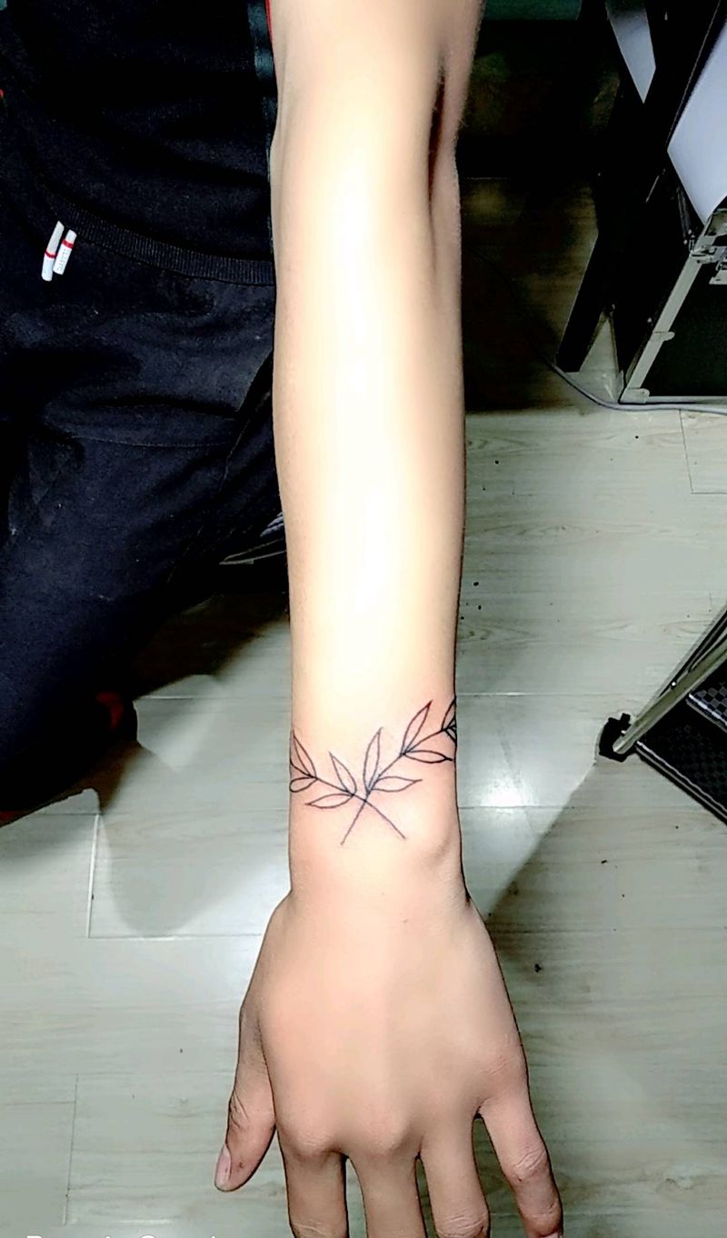 小图纹身图片_手部手臂新传统图腾纹身图案