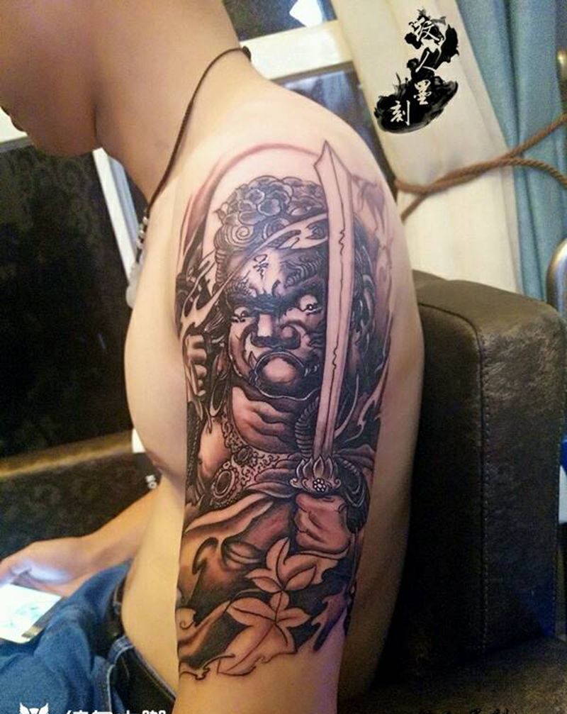 不动明王纹身图片_手臂传统鬼神昆明云南纹人墨刻成品纹身图案