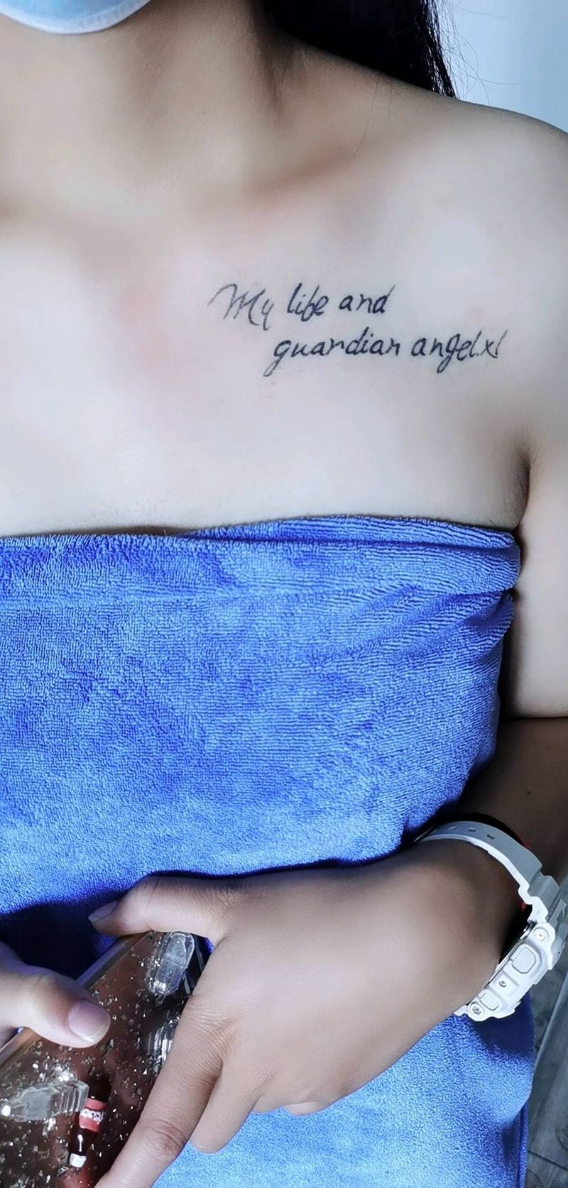 彼岸花  遮盖字母纹身图片_胸部纹身图案