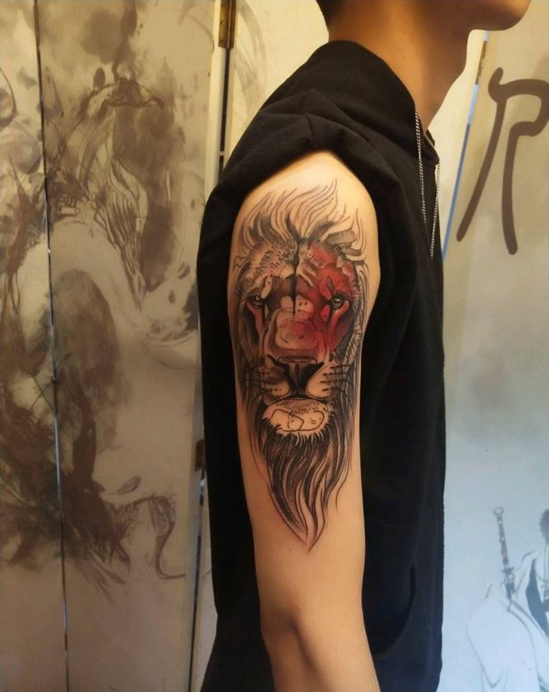 狮纹身图片_手臂水墨速写风格纹身图案