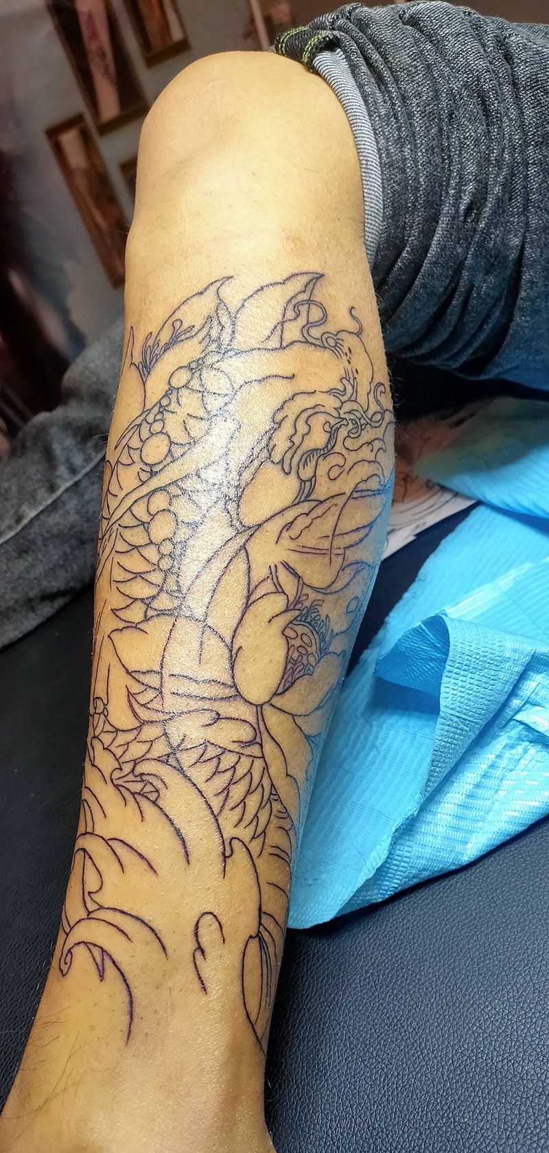 未完成作品纹身图片_腿部纹身图案