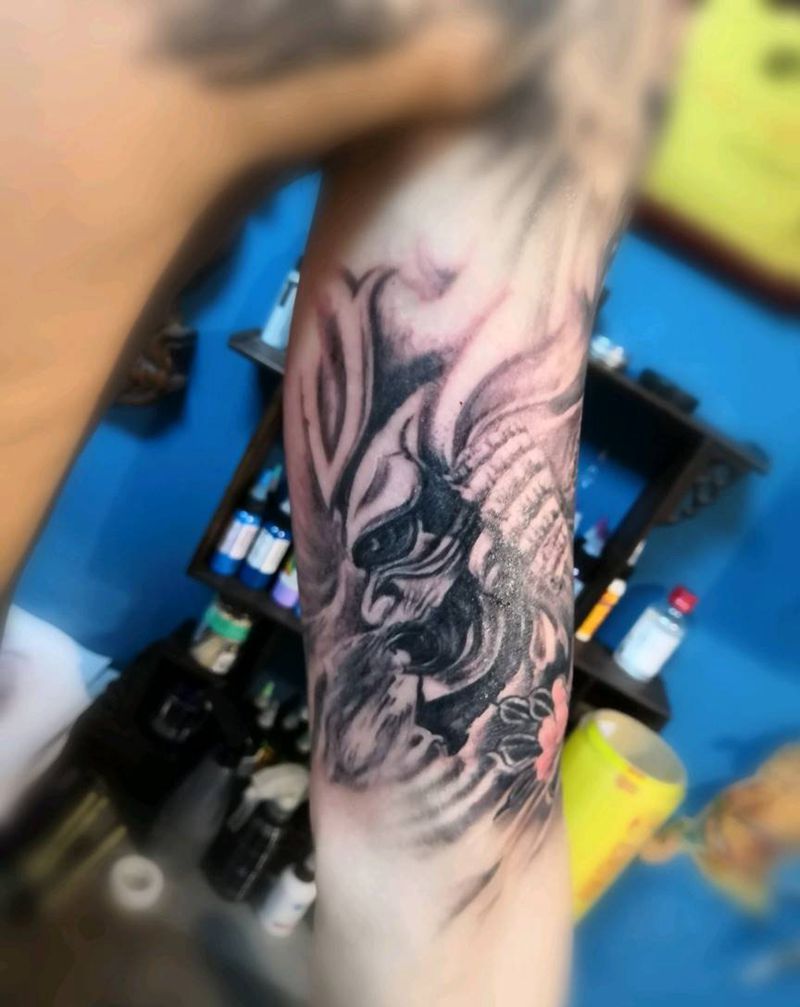 鬼武士纹身图片_手臂新传统纹身图案