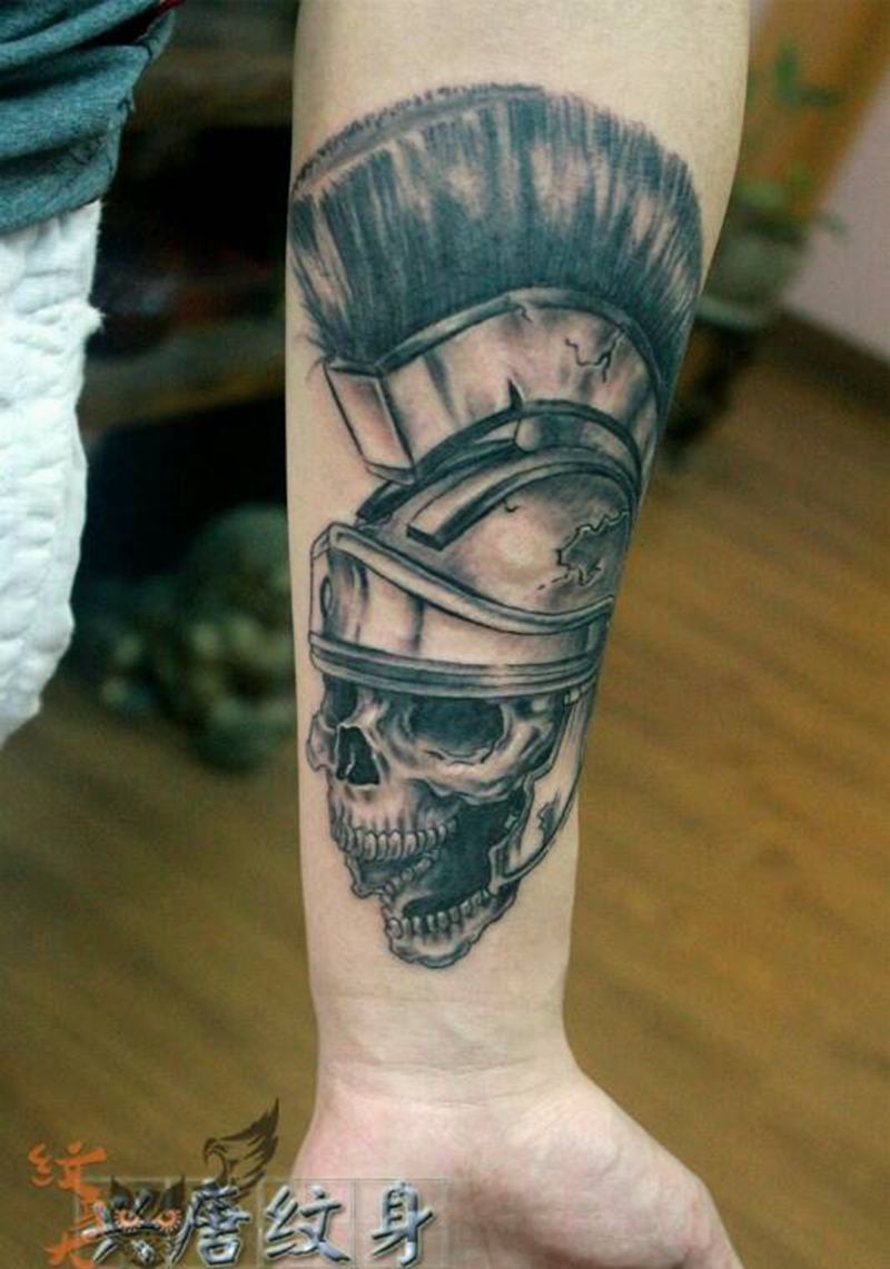 罗马战士纹身图片_手臂欧美人物纹身图案