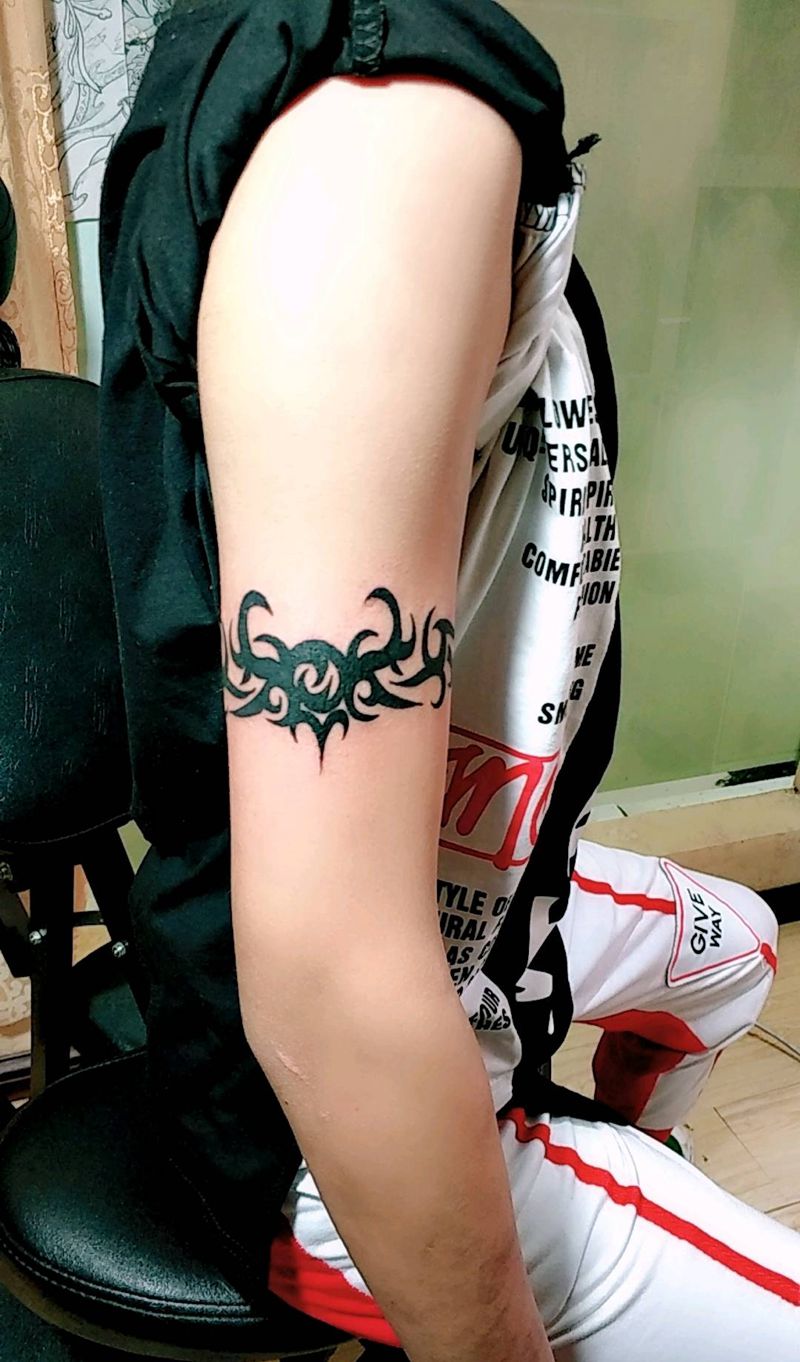 图腾 手环纹身图片_手臂传统图腾成品纹身图案