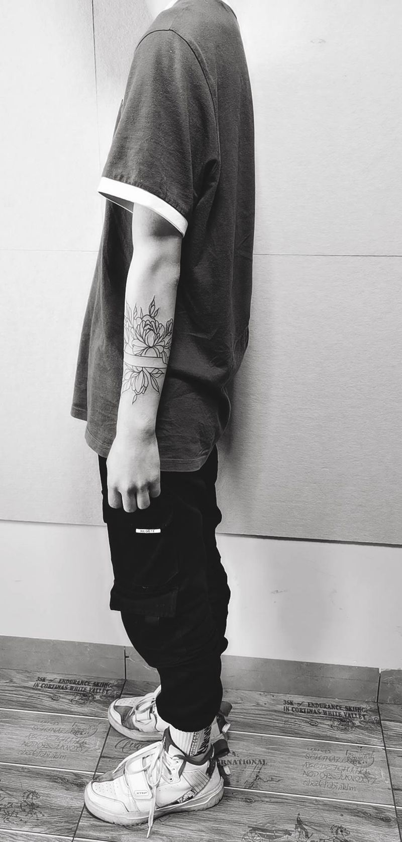 素花 手环纹身图片_手臂纹身图案