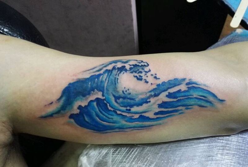 海浪纹身图片_手臂欧美原创成品纹身图案