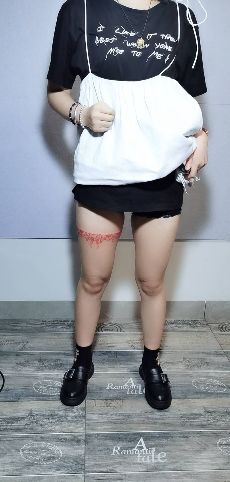 蕾丝  腿环纹身图片_腿部几何纹身图案