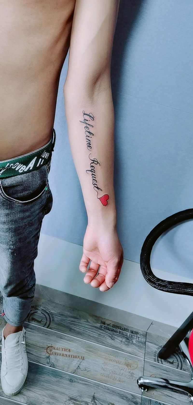 字母纹身图片_手臂纹身图案